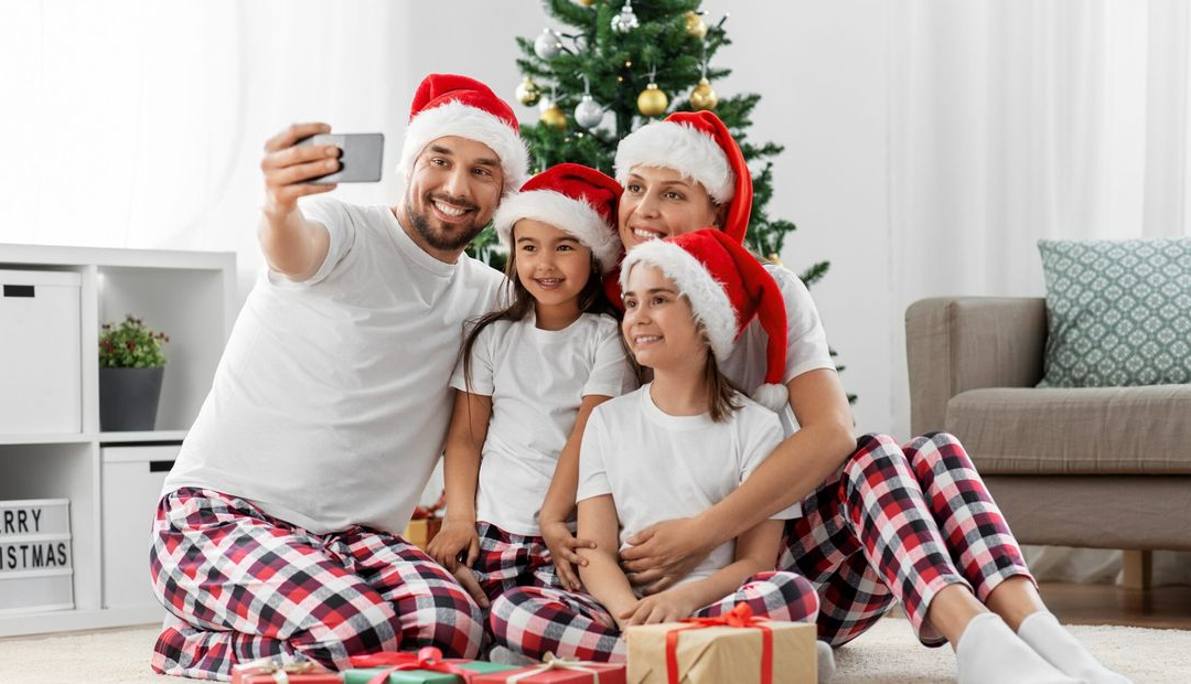 The Gift of Togetherness: How Christmas Strengthens Family Bonds and Mental Health