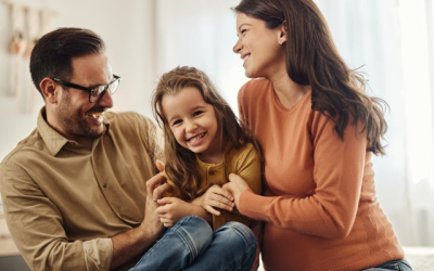 Families With and Without Kids: A Look at the Joyful Challenges and Unique Bonds Children Bring to Marriage